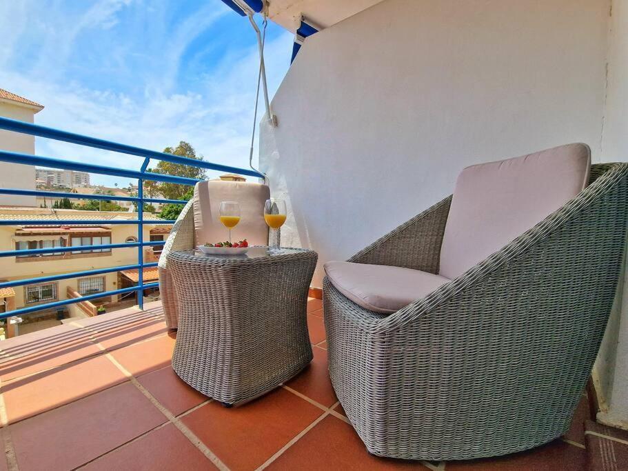 Apartmán Acogedor Piso Con Terraza Y Parking! Benalmádena Exteriér fotografie