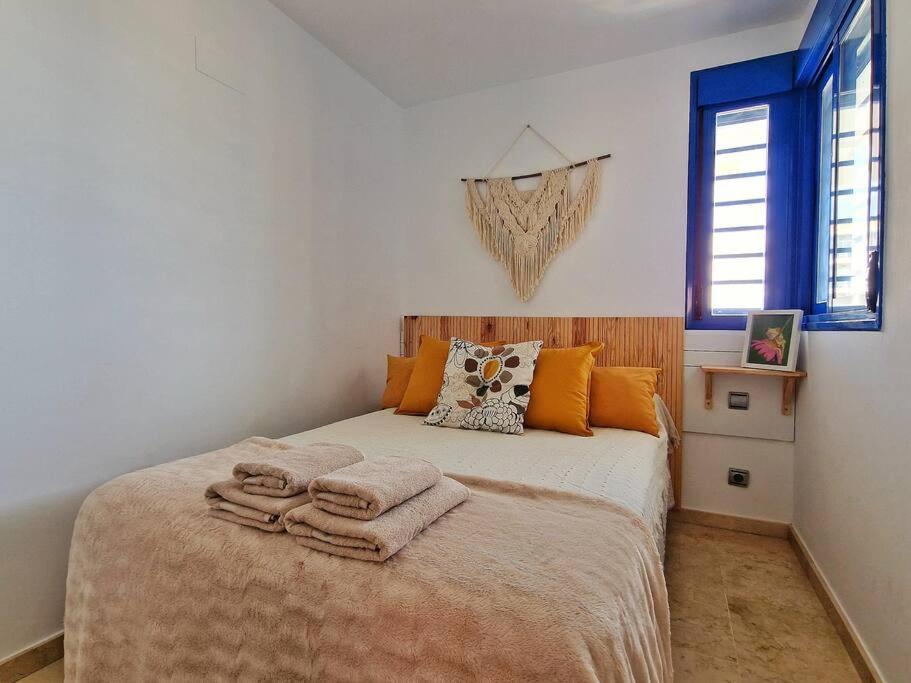 Apartmán Acogedor Piso Con Terraza Y Parking! Benalmádena Exteriér fotografie