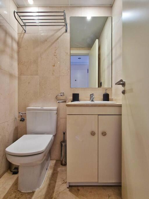 Apartmán Acogedor Piso Con Terraza Y Parking! Benalmádena Exteriér fotografie